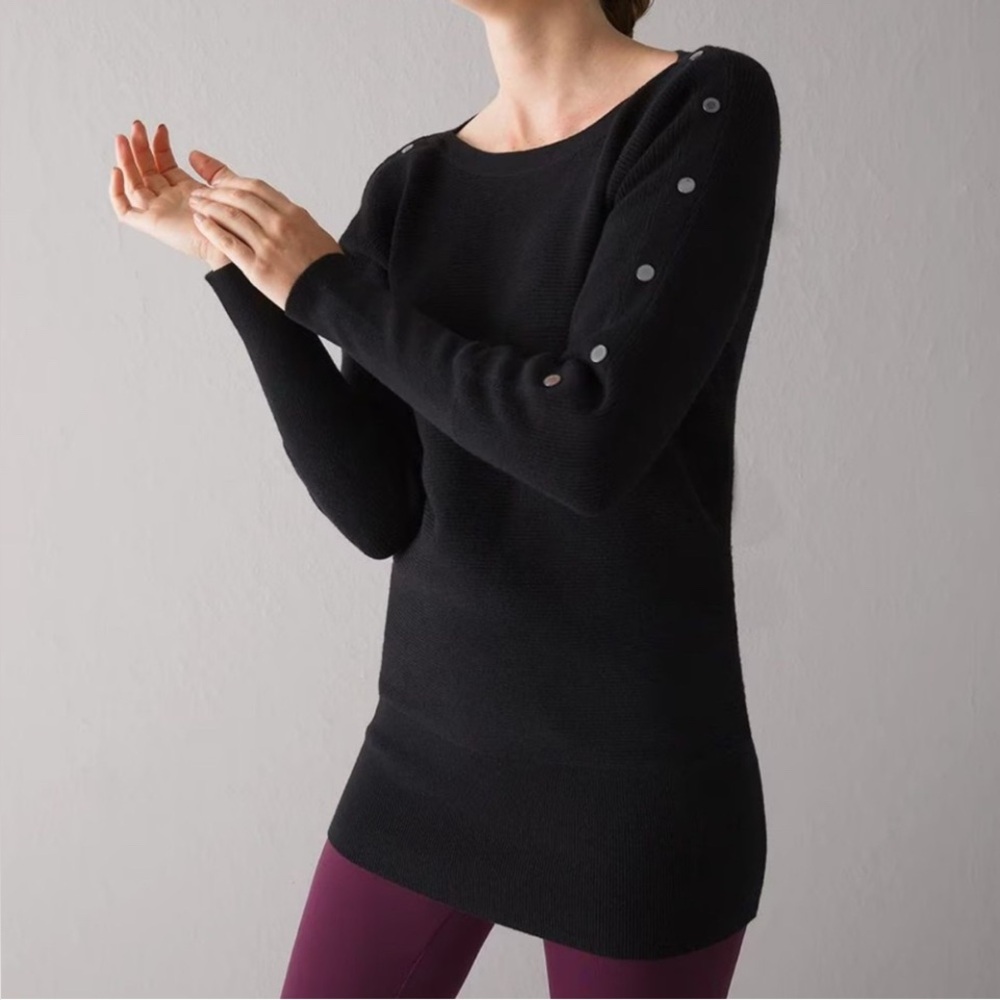White House Black Market Sweater